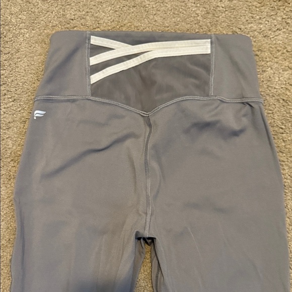 Fabletics Gray Leggings - Picture 3 of 6